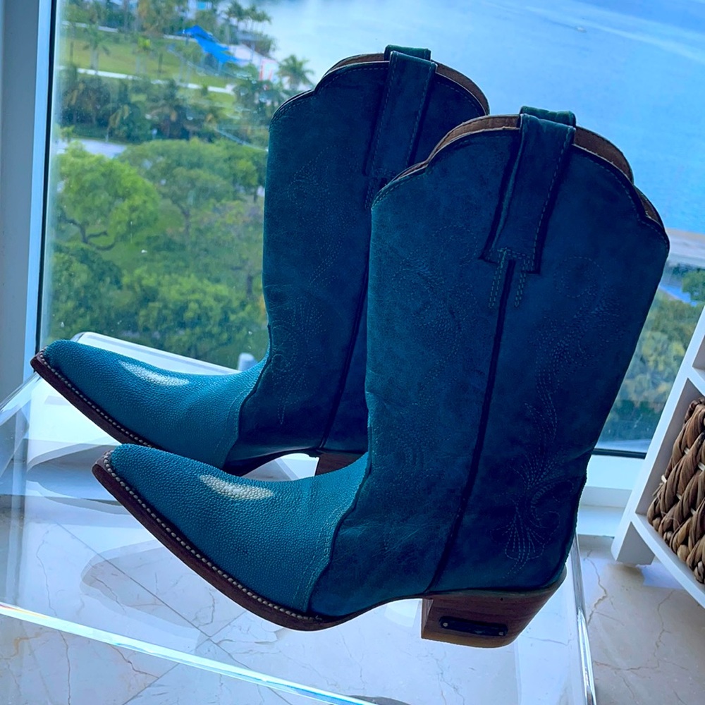 Authentic leather cowboy boots (stephy)